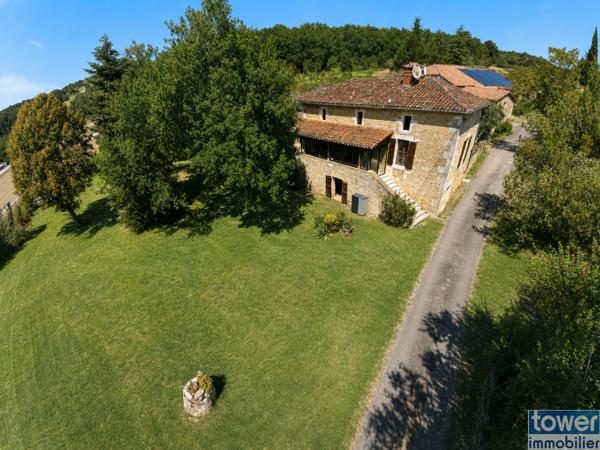 Propriete
                                                                                                                                                                                                                                                                                                                        6 pièce(s)                                                                                                                                                                                                          4 chambre(s)                                                                                                                                                                                                          150  m²