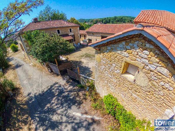 Propriete
                                                                                                                                                                                                                                                                                                                        6 pièce(s)                                                                                                                                                                                                          4 chambre(s)                                                                                                                                                                                                          150  m²