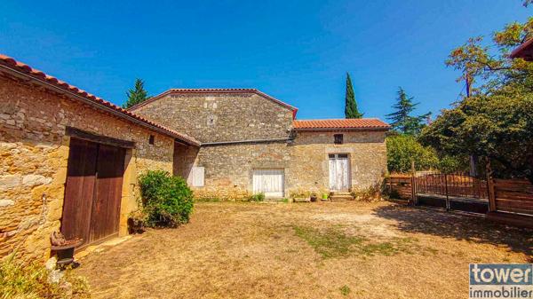 Propriete
                                                                                                                                                                                                                                                                                                                        6 pièce(s)                                                                                                                                                                                                          4 chambre(s)                                                                                                                                                                                                          150  m²