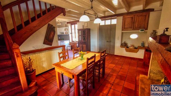 Propriete
                                                                                                                                                                                                                                                                                                                        6 pièce(s)                                                                                                                                                                                                          4 chambre(s)                                                                                                                                                                                                          150  m²