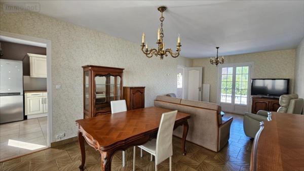 Maison à vendre à Vendôme dans le Loir-et-Cher (41100), ref : 41050-1093403