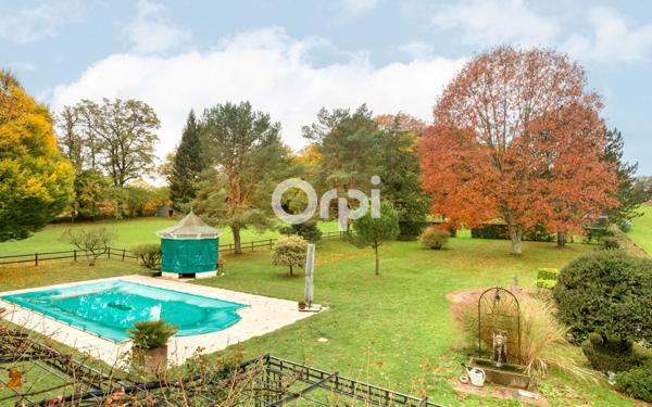 Maison à vendre    5 pièces • 220 m2 Chaptelat