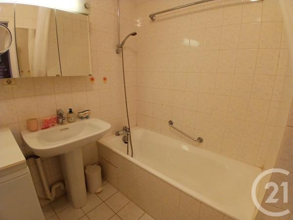 Appartement F2 à vendre  2 pièces - 37,63 m 2   GRANVILLE  - 50
