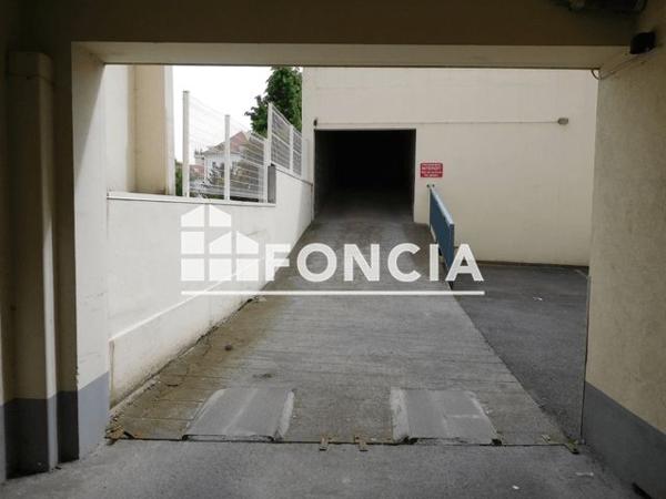 Location Parking - 7 RUE DU CAPITAINE DE BRESSON Gap 05000