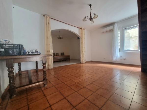 Vente Maison de village110 m² - 5 Pièces - BEAUVOISIN (30640)