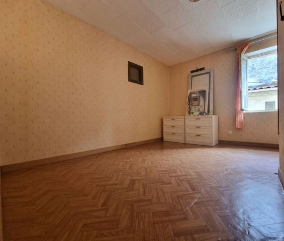 Vente Maison de village110 m² - 5 Pièces - BEAUVOISIN (30640)