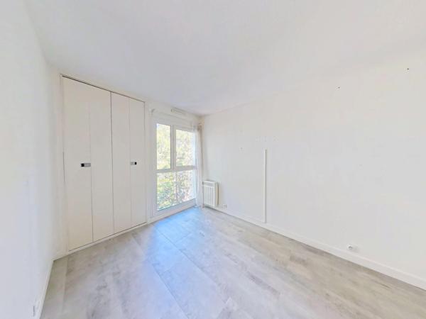 Appartement à vendre 4 pièces VERRIERES LE BUISSON (91)