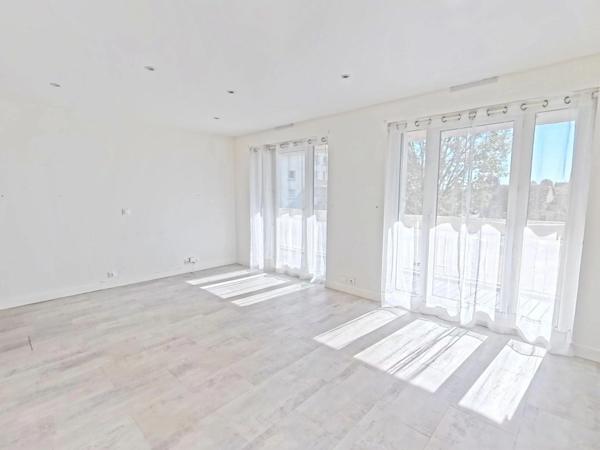 Appartement à vendre 4 pièces VERRIERES LE BUISSON (91)