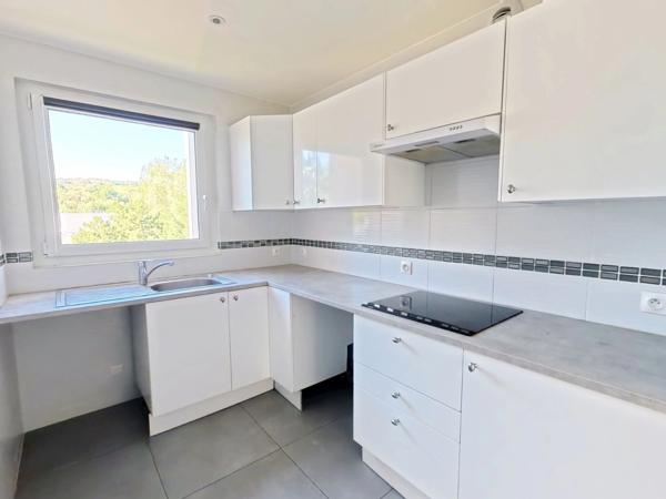Appartement à vendre 4 pièces VERRIERES LE BUISSON (91)