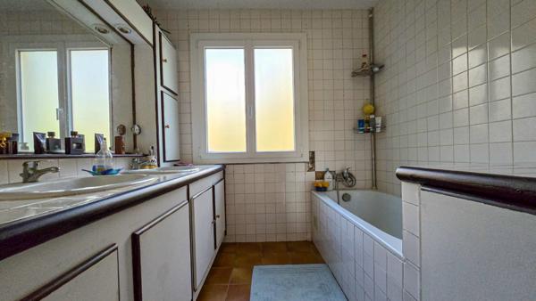 Maison Plain pied de vie proche Chaumont en Vexin / Gisors / Auneuil