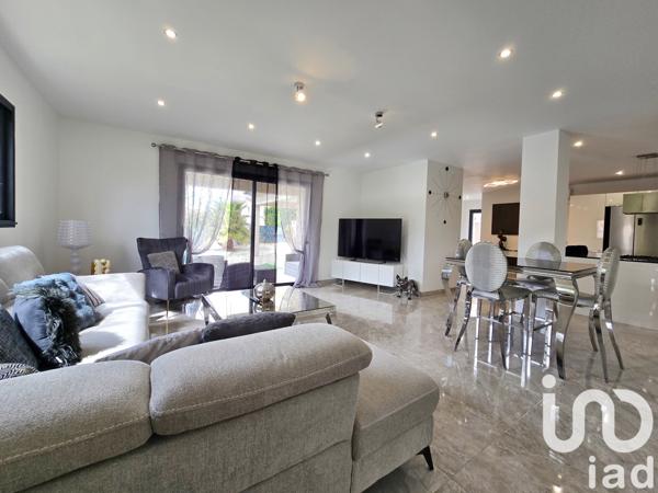 Maison à vendre 5 pièces 129 m² Laudun-l'Ardoise