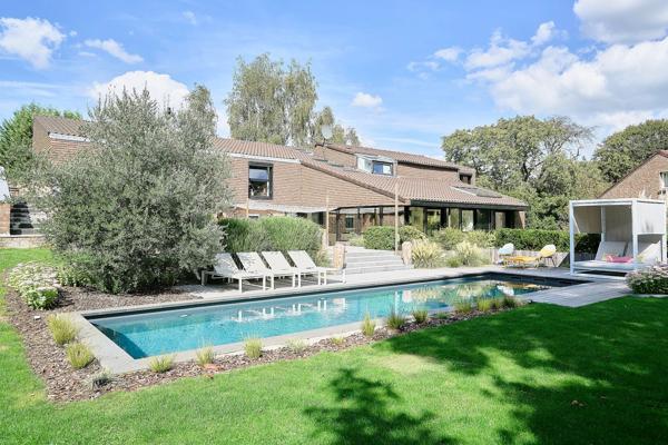 Vente Maison de luxe Villeneuve-d'Ascq 9 Pièces 261.4 m²