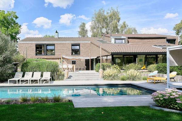Vente Maison de luxe Villeneuve-d'Ascq 9 Pièces 261.4 m²