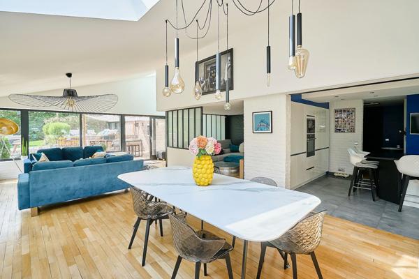 Vente Maison de luxe Villeneuve-d'Ascq 9 Pièces 261.4 m²