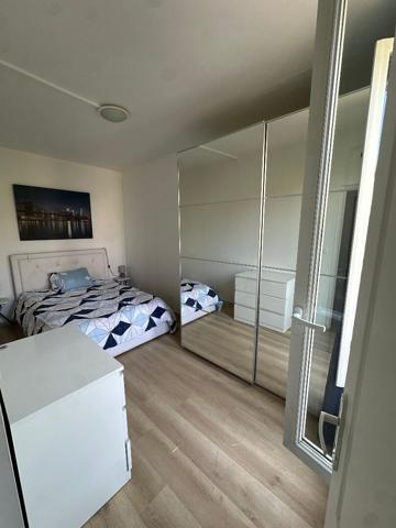 Appartement La Garenne Colombes 2 pièces 24.4 m2 Loyer 950 €/mois charges comprises **  - Référence  544CC