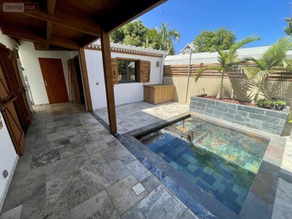 Maison à vendre à Saint-Pierre à la Réunion (97410), ref : 97409-266
