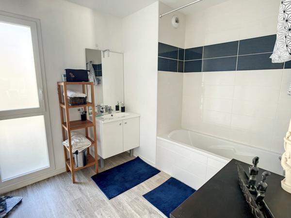 Appt récent 3 chambres, balcon et terrasse