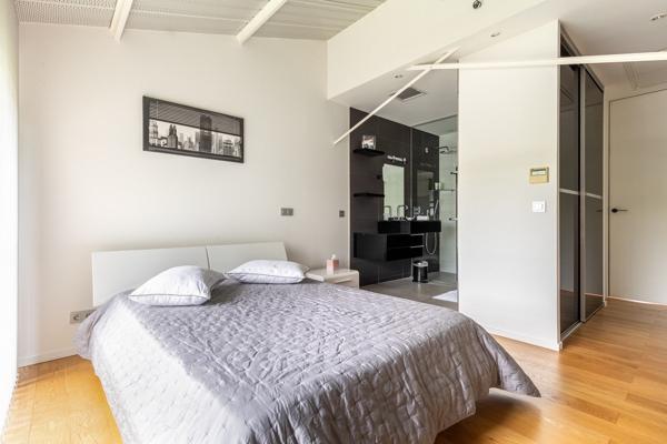 Vente Maison d'architecte Bordeaux 11 Pièces 600 m²