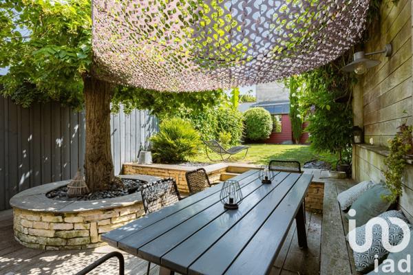 Maison de ville 5 pièces de 141 m² à La Rochelle (17000)