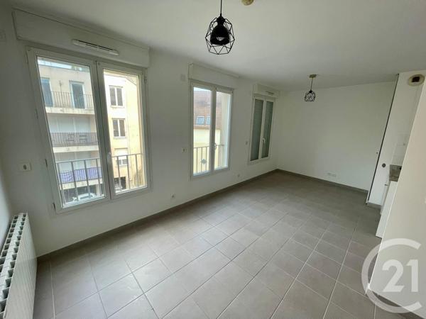 Appartement Studio à vendre  1 pièce - 27,60 m2 DAMMARTIN EN GOELE - 77