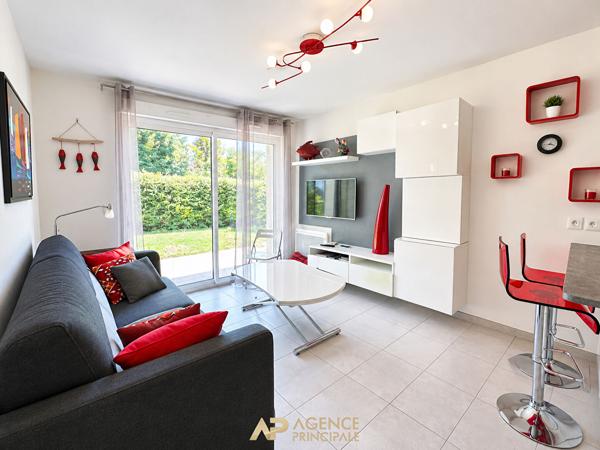 Appartement - Type 2 - 42m2 - Jardin - Parking - La Rochelle Médiathèque (Ville en bois) 284 000 € **  - Référence  JH736D6