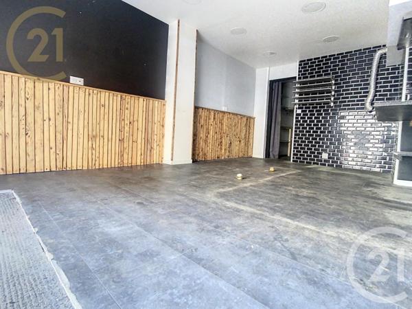 Immeuble à vendre  78,95 m2 LILLEBONNE - 76