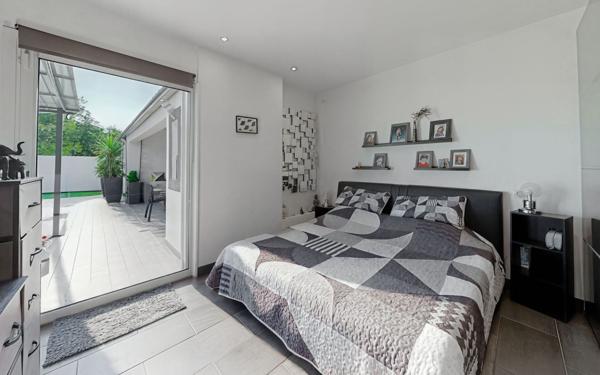 Maison à vendre    5 pièces •  Ventabren