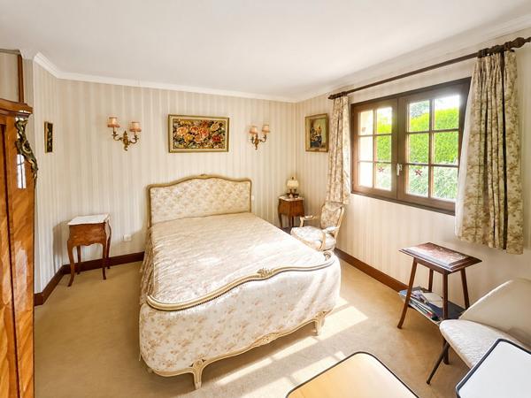 Maison Vaux Sur Seine 207m² - 6 chambres