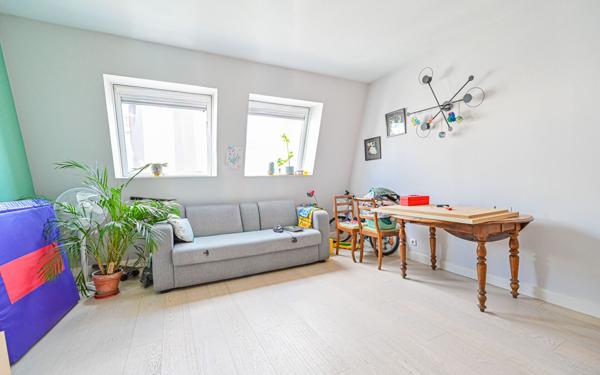 Appartement à vendre    2 pièces •  Paris 17