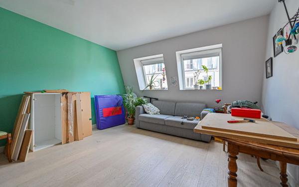 Appartement à vendre    2 pièces •  Paris 17