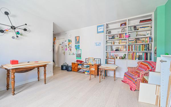 Appartement à vendre    2 pièces •  Paris 17