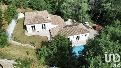 Maison à vendre 7 pièces 240 m² Vidauban