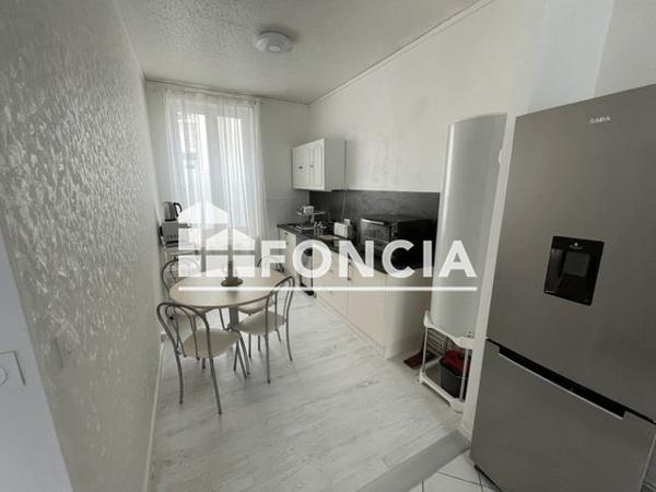 Location Appartement 2 pièces 41.3 m² - 97 RUE DE STRASBOURG Reims 51100