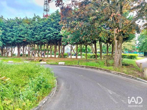 Location appartement 4 pièces 64 m² Creil