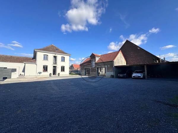 Vente Maison 8 pièces 277 m2 à Bellicourt