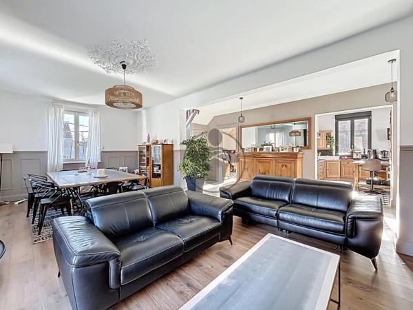 Vente Maison 8 pièces 277 m2 à Bellicourt