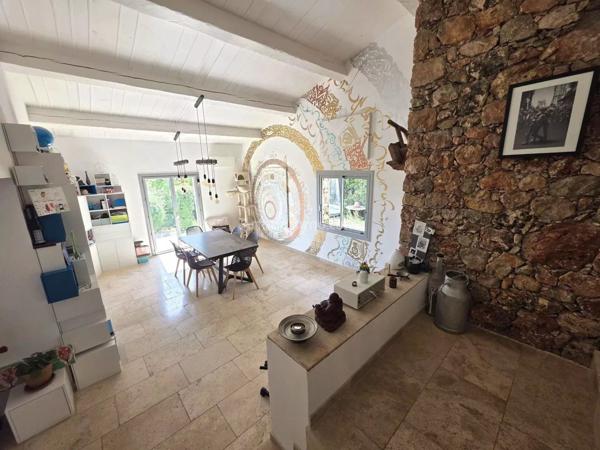 Vente Villa 7 pièces 179 m2 à Draguignan