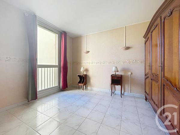 Appartement T3 à vendre  3 pièces - 90,78 m 2   MARGNY LES COMPIEGNE  - 60