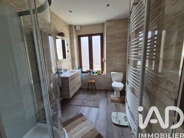 Maison à vendre 7 pièces 126 m² Noyers-Pont-Maugis