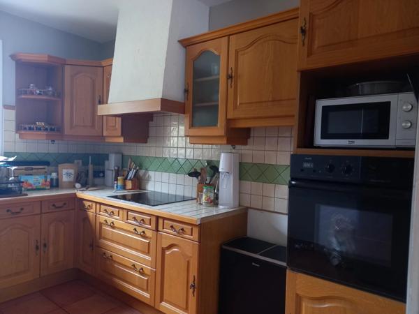 Maison à vendre 6 pièces VILLEFRANCHE DE ROUERGUE (12)