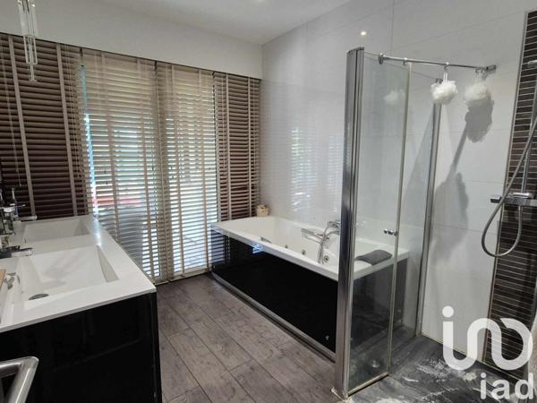 Maison à vendre 7 pièces 215 m² Chaunay