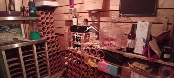 Vue sur la nature boisée, une belle terrasse sans vis à vis