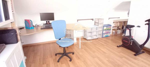 Vue sur la nature boisée, une belle terrasse sans vis à vis