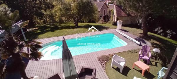 Vue sur la nature boisée, une belle terrasse sans vis à vis