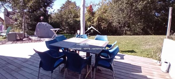 Vue sur la nature boisée, une belle terrasse sans vis à vis