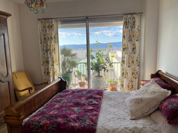 Appartement à vendre 6 pièces MONTELIMAR (26)