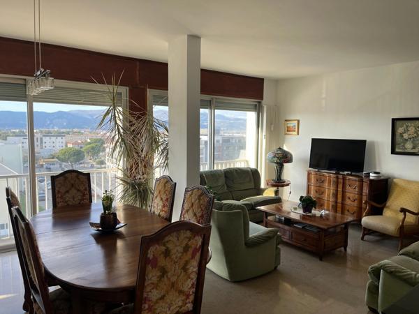 Appartement à vendre 6 pièces MONTELIMAR (26)