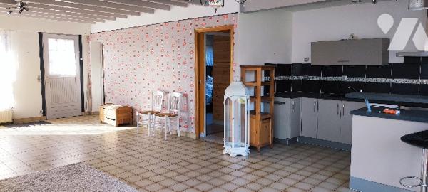 Maison de 117m² à rénover avec garage sur parcelle de 1114m² dans secteur très prisé à STELLA-PLAGE