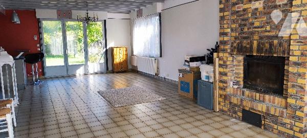 Maison de 117m² à rénover avec garage sur parcelle de 1114m² dans secteur très prisé à STELLA-PLAGE