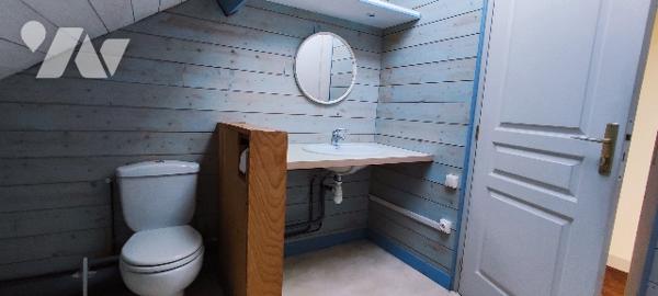 Maison de 117m² à rénover avec garage sur parcelle de 1114m² dans secteur très prisé à STELLA-PLAGE